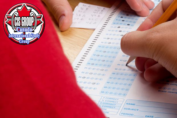 امتحان دانشگاه سملوایز مجارستان